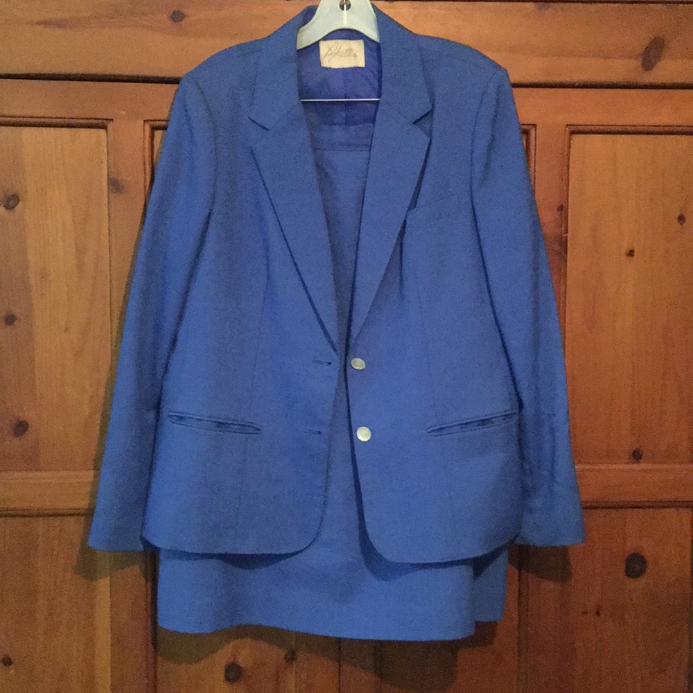 Pykettes 2 piece suit size 16